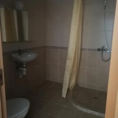 Апартаменти Родопи Apartment *