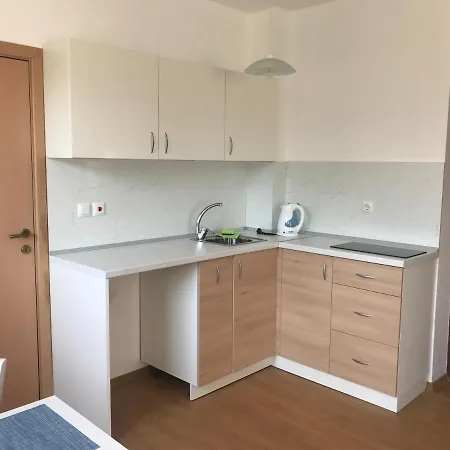 Апартаменти Родопи Apartamento Byala (Varna)