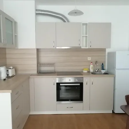 Apartamento Апартаменти Родопи Byala (Varna)